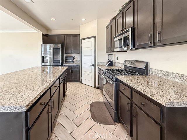 Image 16 of 49 For 458 Edgewood Drive