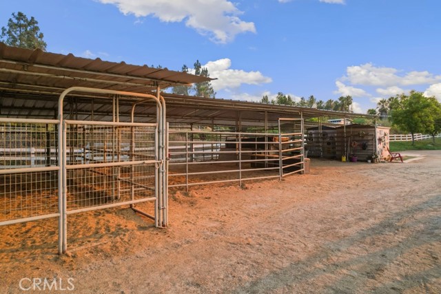 14161 Scenic View Road, Perris CA: https://media.crmls.org/medias/19283673-a559-4202-9d40-c1834ff1c2f9.jpg