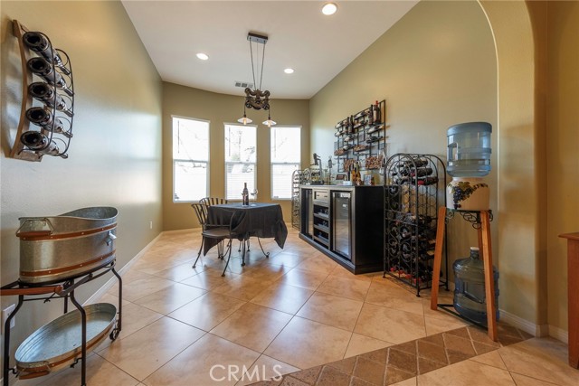 Detail Gallery Image 19 of 53 For 31118 Lilac Way, Temecula,  CA 92592 - 4 Beds | 2/1 Baths