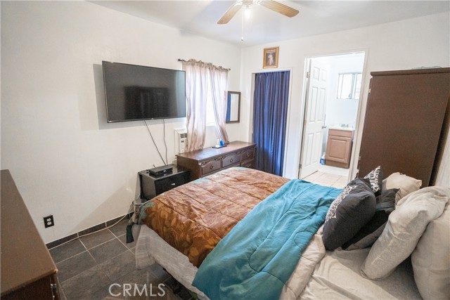 14201 Dyer Street photo 7