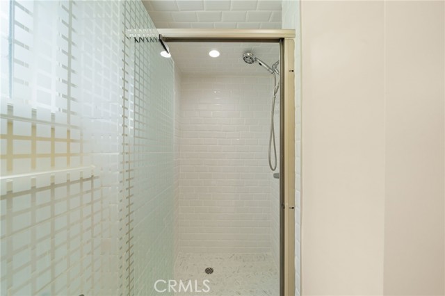 400 Campdell Street, Playa del Rey CA: https://media.crmls.org/medias/192aa420-a85f-4b07-af1e-426fc9f4c93b.jpg