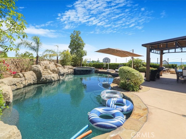 24049 Skyline, Mission Viejo CA: https://media.crmls.org/medias/192baefd-2479-42eb-ac7a-3779157d6980.jpg