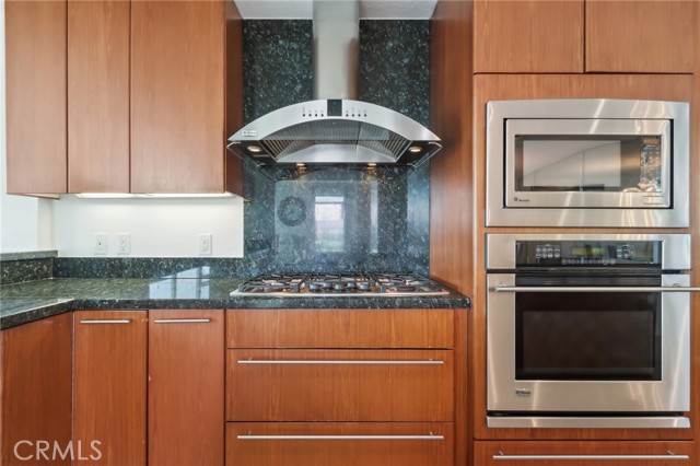 Detail Gallery Image 17 of 48 For 3131 Michelson Dr #1504,  Irvine,  CA 92612 - 2 Beds | 2/1 Baths