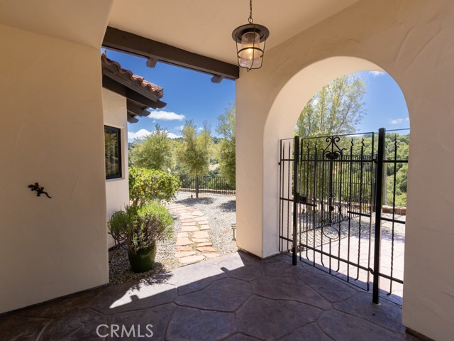 Detail Gallery Image 4 of 40 For 14800 Santa Ana Road, Atascadero,  CA 93422 - 3 Beds | 2 Baths