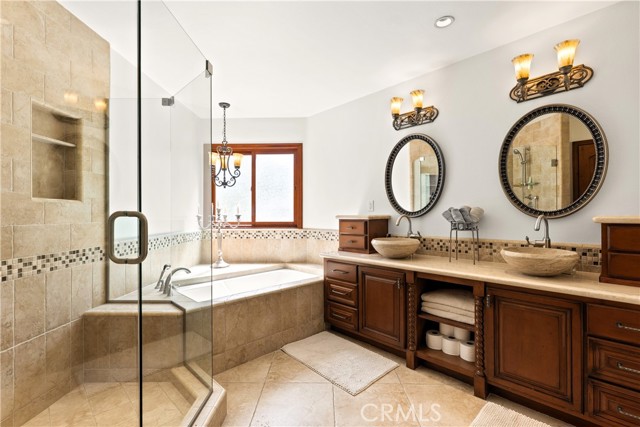 Detail Gallery Image 25 of 50 For 4117 Vanetta Pl, Studio City,  CA 91604 - 4 Beds | 4 Baths