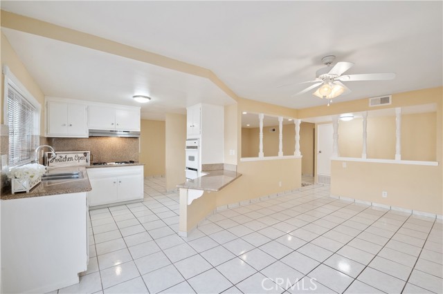 2090 Sycamore Drive, Simi Valley CA: https://media.crmls.org/medias/192d8d6a-d81a-474e-a798-64a5e1cb4a93.jpg