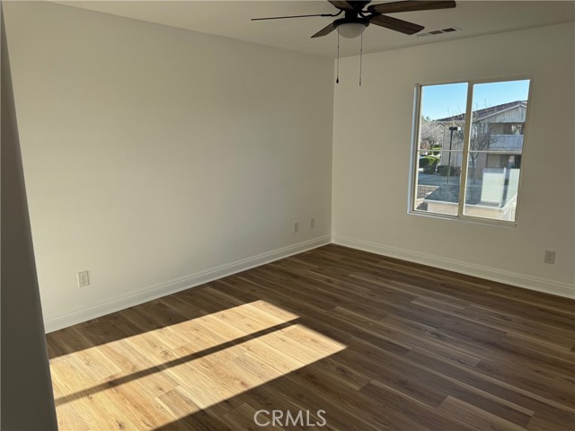 Detail Gallery Image 15 of 22 For 37920 Pisces Cir, Palmdale,  CA 93552 - 5 Beds | 4 Baths