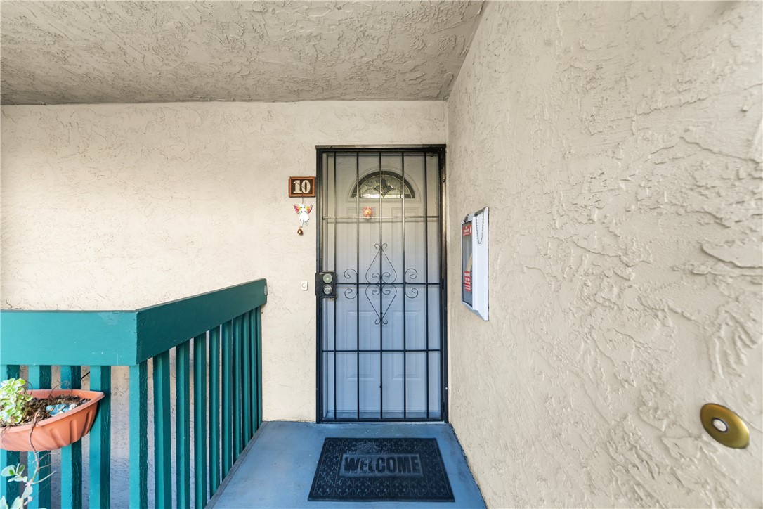 Detail Gallery Image 6 of 20 For 3435 Capalina Rd #10,  San Marcos,  CA 92069 - 2 Beds | 1 Baths