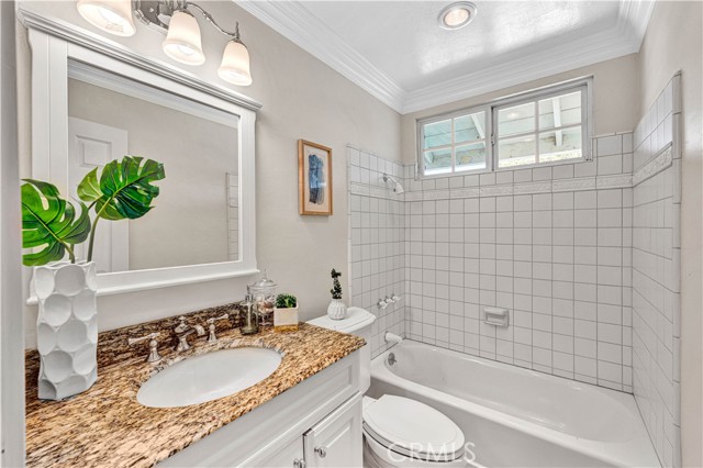 Image 23 of 51 For 17291 Ash Street