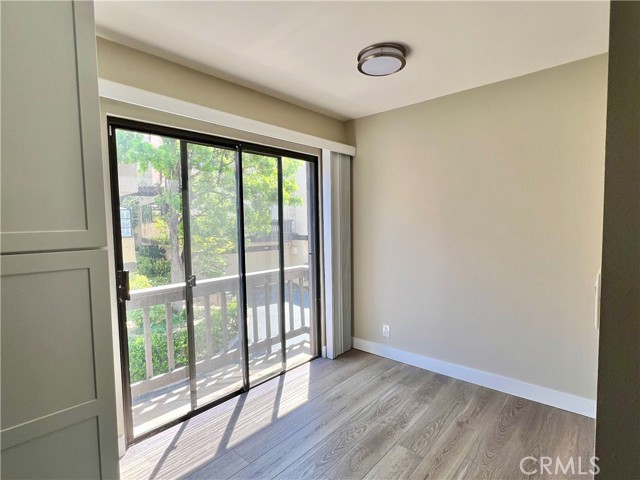 Detail Gallery Image 21 of 29 For 21730 Marylee St #27,  Woodland Hills,  CA 91367 - 3 Beds | 2/1 Baths