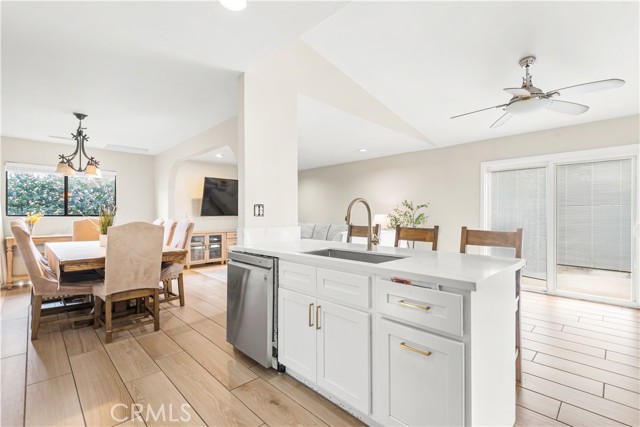 Detail Gallery Image 15 of 33 For 7590 Kemspter, Fontana,  CA 92336 - 4 Beds | 2 Baths