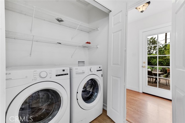 Detail Gallery Image 15 of 42 For 17716 Nordhoff St, Northridge,  CA 91325 - 4 Beds | 2 Baths