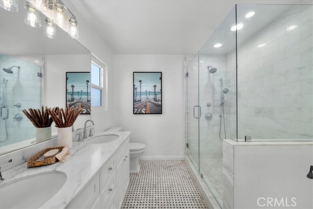 Detail Gallery Image 12 of 29 For 1721 Goodman Ave, Redondo Beach,  CA 90278 - 3 Beds | 2/1 Baths