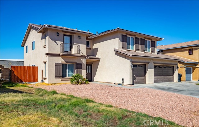 Detail Gallery Image 2 of 38 For 13020 Banning, Victorville,  CA 92392 - 5 Beds | 3/1 Baths