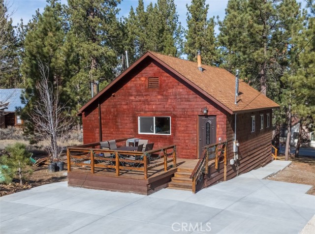 39961 Lakeview Drive, Big Bear Lake CA: https://media.crmls.org/medias/1932731f-32f8-410d-9c29-ac872e527880.jpg
