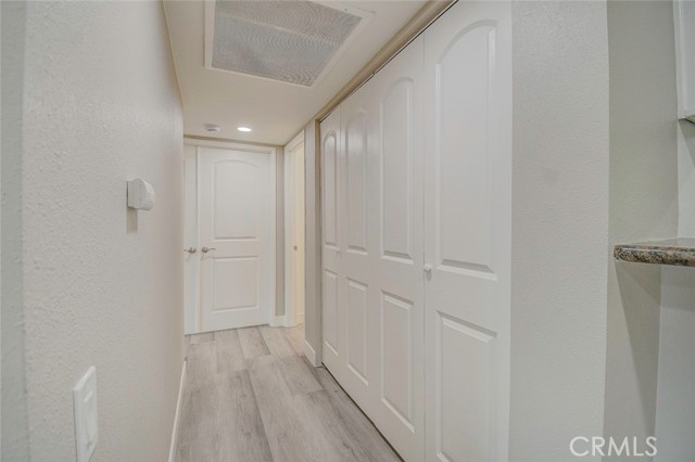 Detail Gallery Image 17 of 44 For 21941 Rimhurst #D,  Lake Forest,  CA 92630 - 2 Beds | 1 Baths