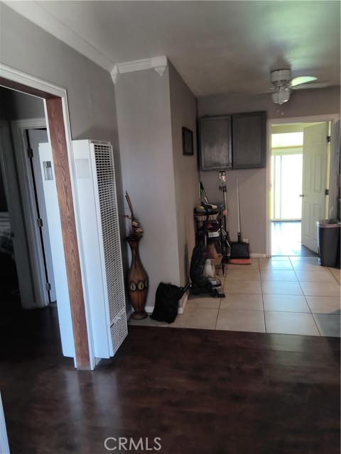 Detail Gallery Image 4 of 13 For 14502 S Keene Ave, Compton,  CA 90220 - 4 Beds | 2 Baths