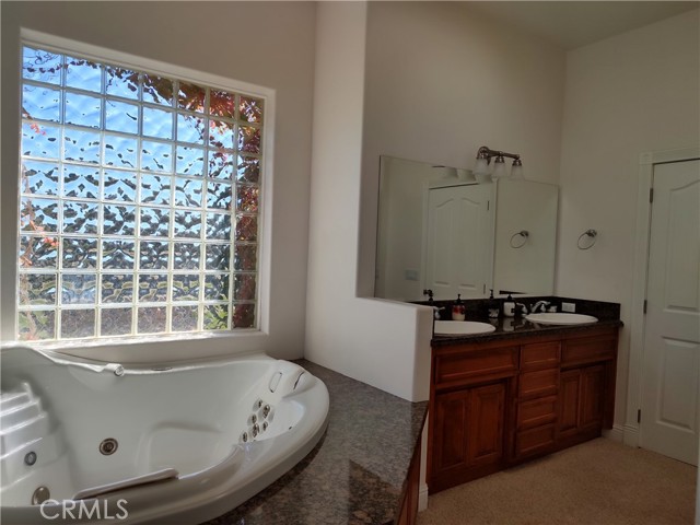 Detail Gallery Image 15 of 41 For 880 Tracy, Templeton,  CA 93465 - 4 Beds | 3/1 Baths