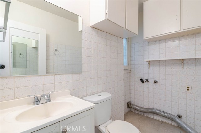 Detail Gallery Image 18 of 32 For 1716 3/4 Winona Bld, Los Angeles,  CA 90027 - 2 Beds | 2 Baths