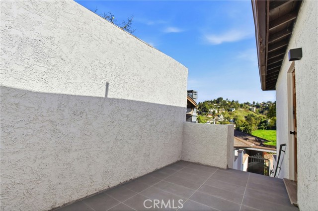 Detail Gallery Image 12 of 39 For 2260 Cazador Dr, Los Angeles,  CA 90065 - 2 Beds | 1 Baths