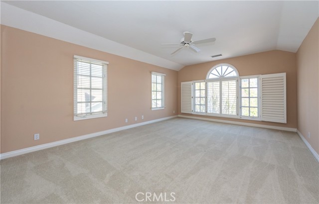 9 Sunrise, Irvine CA: https://media.crmls.org/medias/1937aa2f-a236-4336-a2d7-3d7e9ecba344.jpg