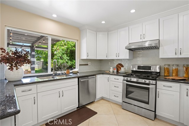 854 Rim Crest, Westlake Village CA: https://media.crmls.org/medias/1938b8c3-0738-42f0-b9e2-1d8a9dcfb0f0.jpg