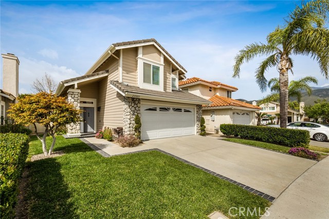 Detail Gallery Image 2 of 41 For 28805 Vista Aliso Rd, Trabuco Canyon,  CA 92679 - 4 Beds | 2/1 Baths