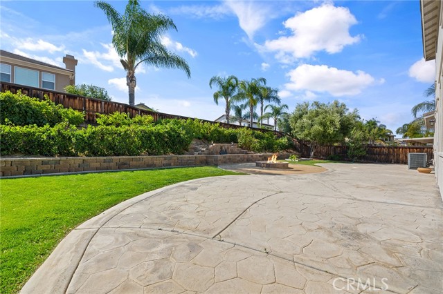 28481 Scenic Bay Cove, Menifee CA: https://media.crmls.org/medias/193a8ff1-40fd-49d8-8517-058c960fa348.jpg