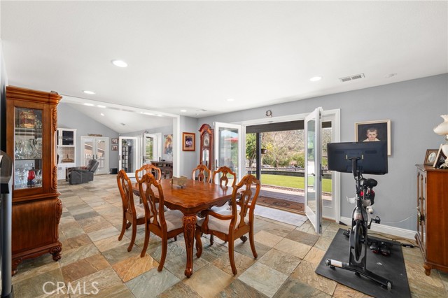 Detail Gallery Image 26 of 75 For 2320 Temescal, Norco,  CA 92860 - 4 Beds | 2 Baths