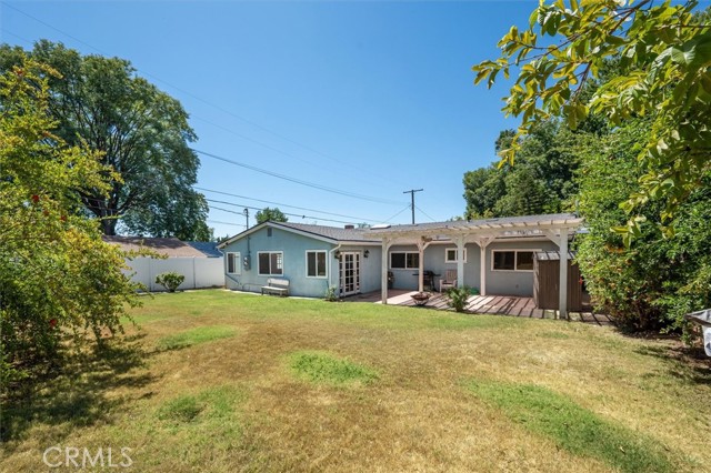 8846 Laramie Avenue, Winnetka CA: https://media.crmls.org/medias/193acaa7-9ef8-423d-8a64-48aab467fa1f.jpg