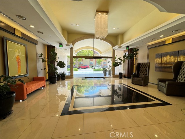 Detail Gallery Image 7 of 68 For 345 Pioneer Dr Ph5,  Glendale,  CA 91203 - 2 Beds | 2 Baths
