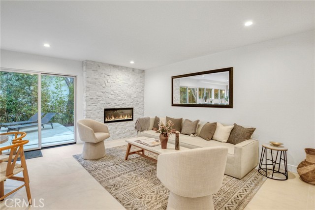 Detail Gallery Image 14 of 35 For 22824 Sparrowdell, Calabasas,  CA 91302 - 4 Beds | 3 Baths