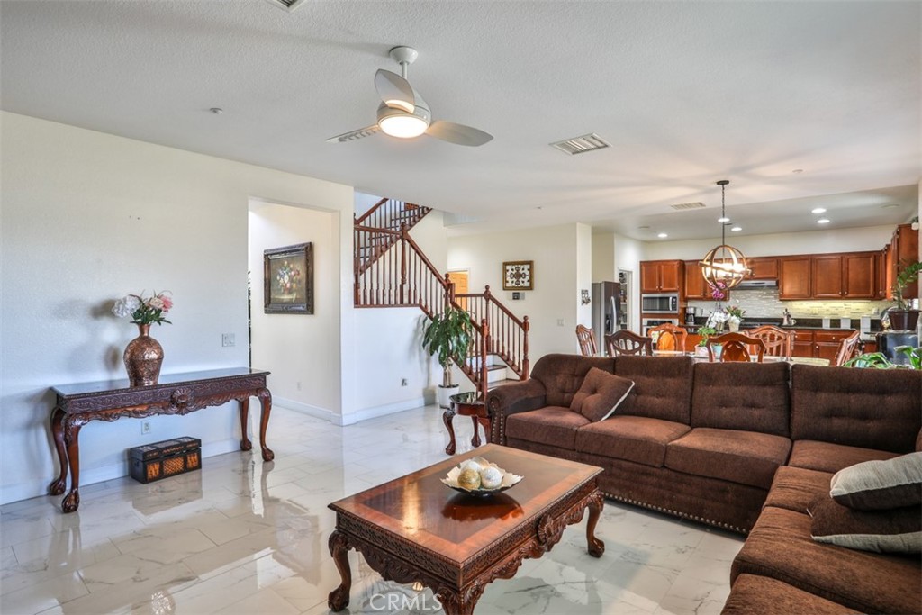 MLS #CV25164236 image #11