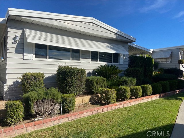 MLS# OC22244109