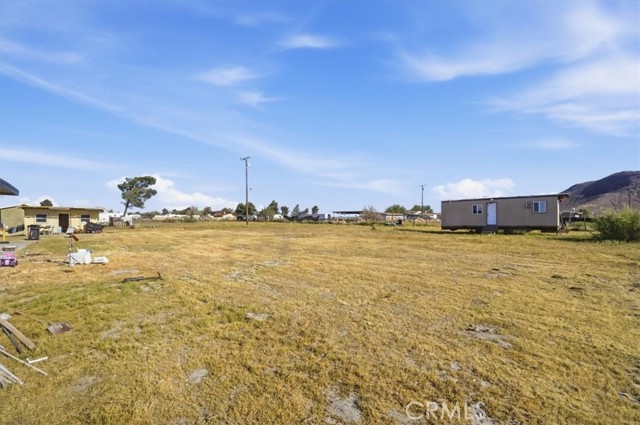 Detail Gallery Image 30 of 39 For 1163 Smith, Adelanto,  CA 92301 - 2 Beds | 1 Baths