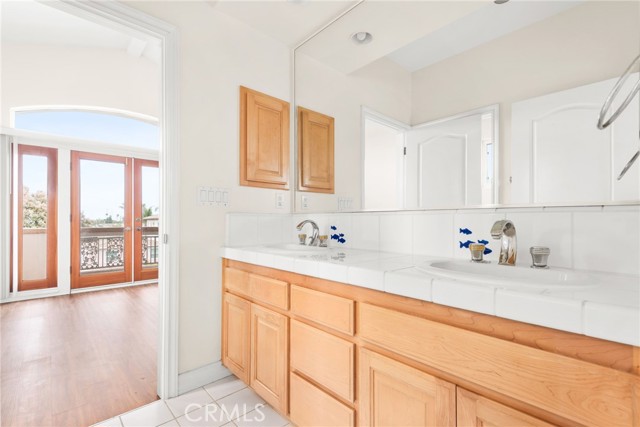 623 N Paulina Avenue, Redondo Beach CA: https://media.crmls.org/medias/193ed011-9e55-440a-8689-7e74aa8ff95f.jpg