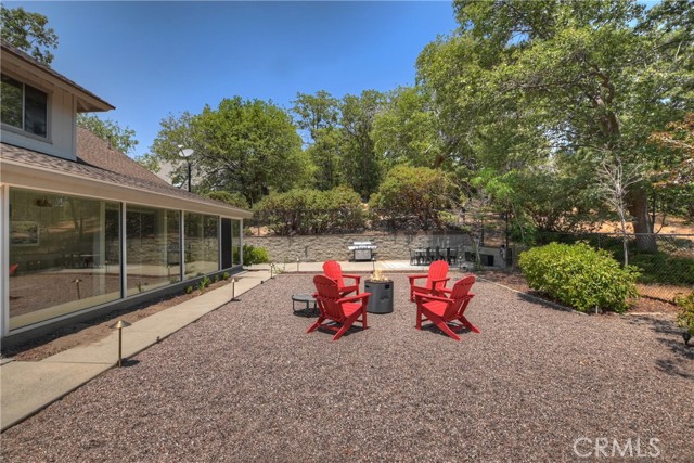 Detail Gallery Image 58 of 70 For 1211 Yellowstone Dr, Lake Arrowhead,  CA 92352 - 4 Beds | 5 Baths