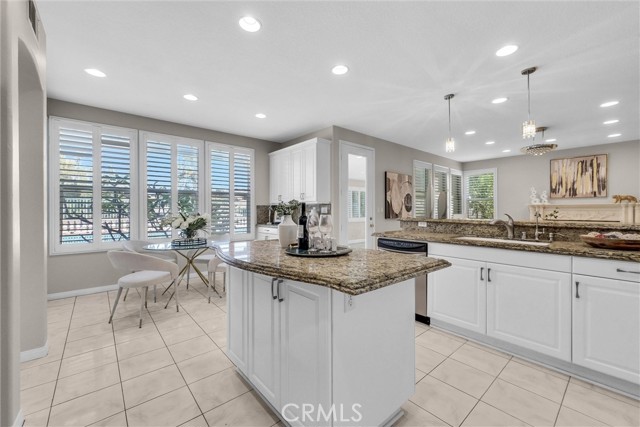 Detail Gallery Image 15 of 46 For 2572 Carlton Pl, Rowland Heights,  CA 91748 - 5 Beds | 5 Baths