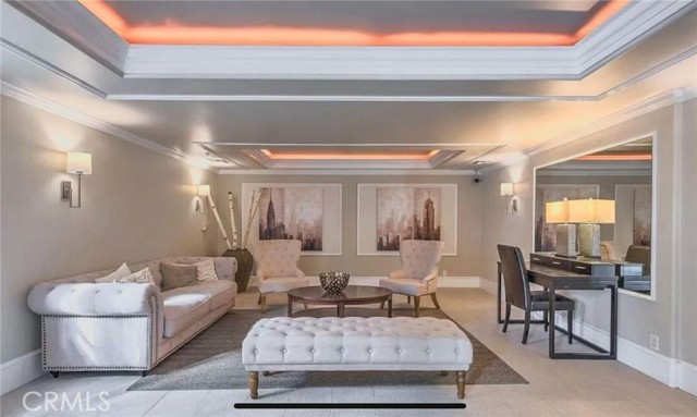 1250 Midvale Avenue, Los Angeles CA: https://media.crmls.org/medias/193fd09e-e53f-4e35-a3f4-1b1f91b253ce.jpg