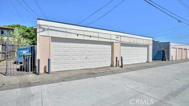 1714 Evergreen Street, Santa Ana CA: https://media.crmls.org/medias/193fdcff-33c1-44fe-b602-65ce083f5688.jpg