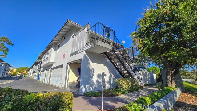 Detail Gallery Image 1 of 54 For 20302 #4 Flower Gate Ln #4,  Yorba Linda,  CA 92886 - 3 Beds | 2 Baths