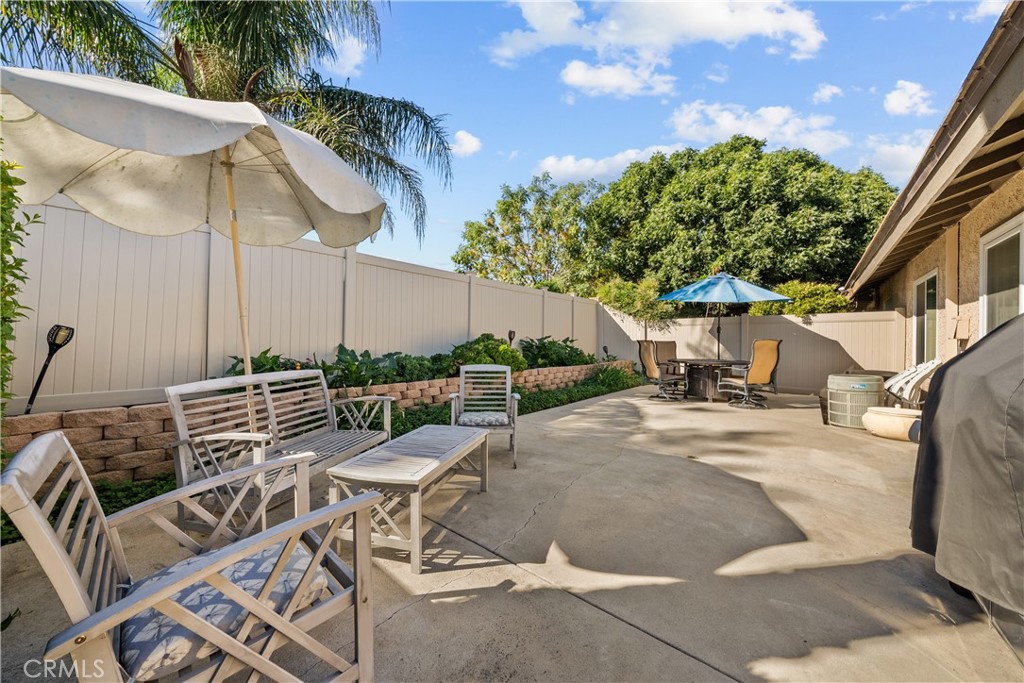 19403d65 A3c0 40b0 Bdbc C14e3a1f83fe