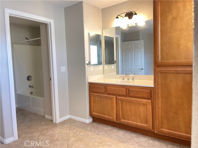 Detail Gallery Image 13 of 22 For 1510 Orange Ave #504,  Redlands,  CA 92373 - 2 Beds | 2/1 Baths