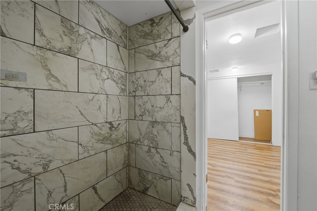 MLS #DW25264502 image #44