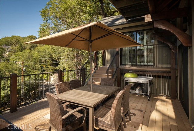 Detail Gallery Image 33 of 38 For 28982 N Shore Rd, Lake Arrowhead,  CA 92352 - 4 Beds | 5 Baths
