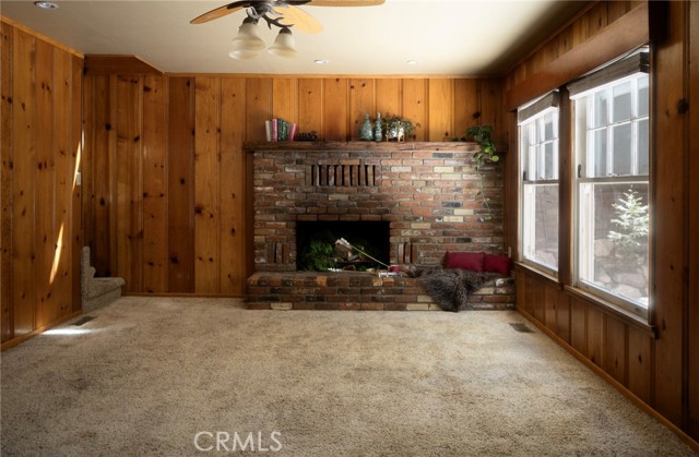 Detail Gallery Image 5 of 13 For 407 Dolly Varden Dr, Lake Arrowhead,  CA 92352 - 3 Beds | 2 Baths