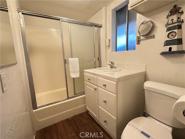 Detail Gallery Image 10 of 35 For 352 354 Eucalyptus, Avalon,  CA 90704 - – Beds | – Baths