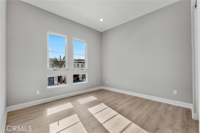 Detail Gallery Image 42 of 53 For 20637 W Hummingbird, Porter Ranch,  CA 91326 - 5 Beds | 5/1 Baths