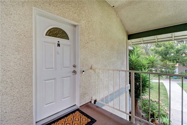 849 Ronda Mendoza, Laguna Woods CA: https://media.crmls.org/medias/19423f66-f872-4216-bd8f-3c4914c1053c.jpg