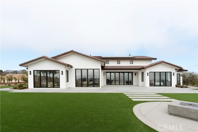 467 Del Sur Drive, Arroyo Grande CA: https://media.crmls.org/medias/19427fd8-2a16-4d79-b820-9dbf1c249313.jpg